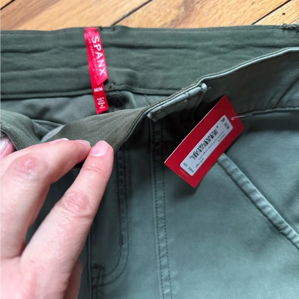 SPANX Green Skinny Pants - Picture 2 of 4